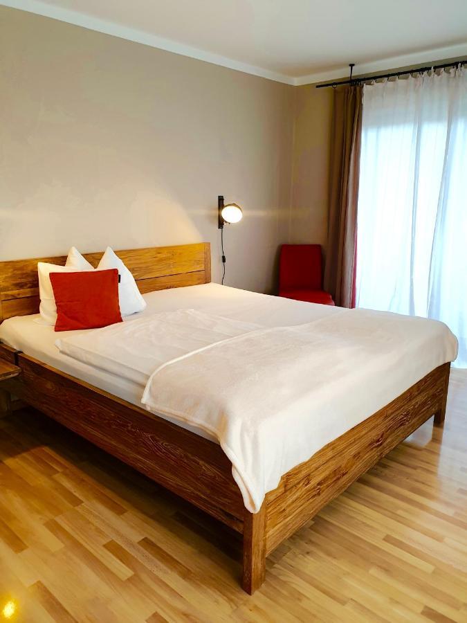 Hotel Garni Mowe Tutzing Bagian luar foto